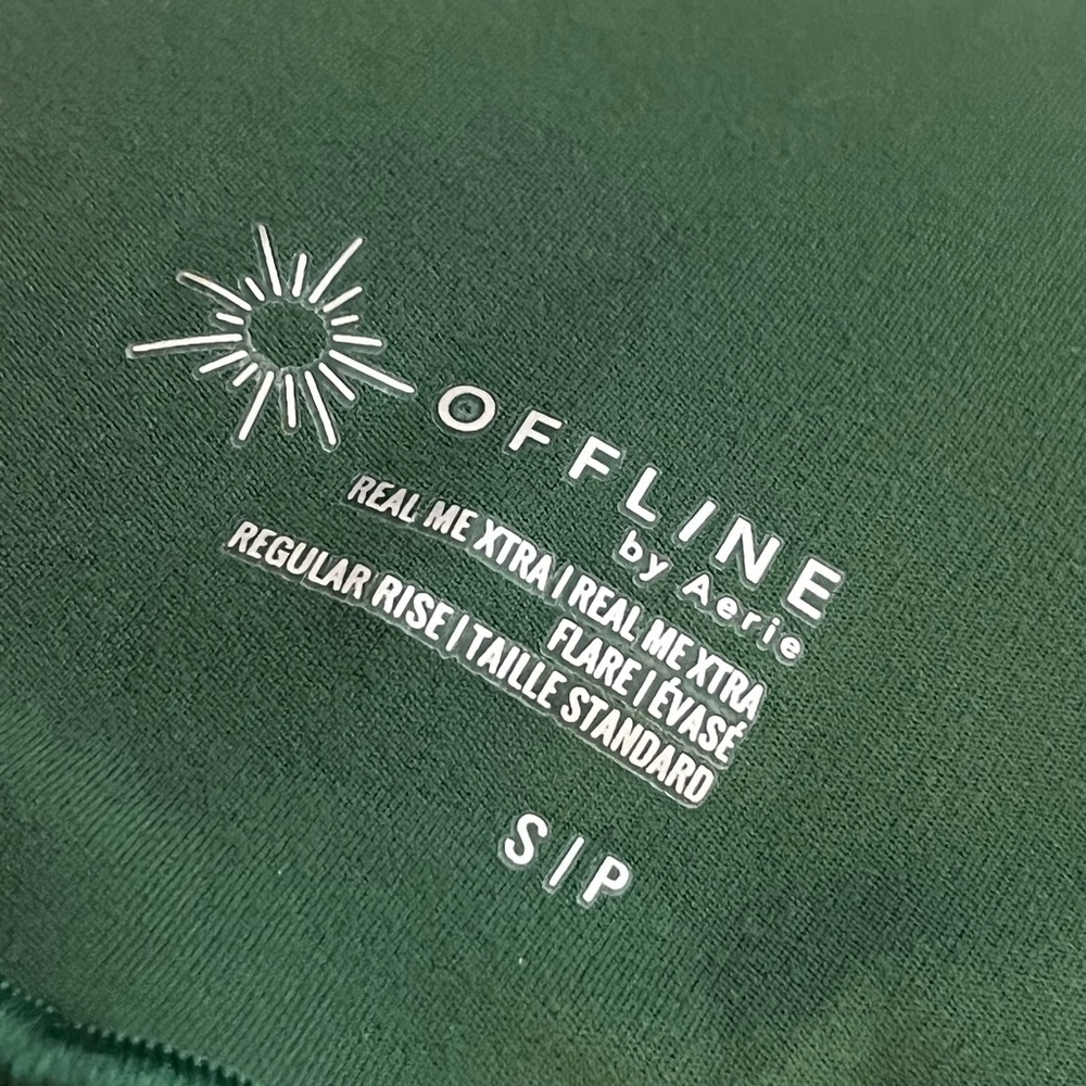 Aerie Offline Green Flare Leggings - Picture 4 of 4